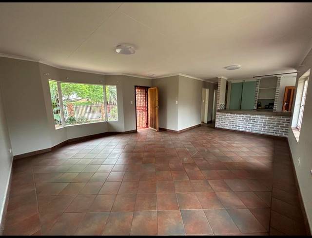 3 BEDROOM PROPERTY TO RENT IN THE REEDS